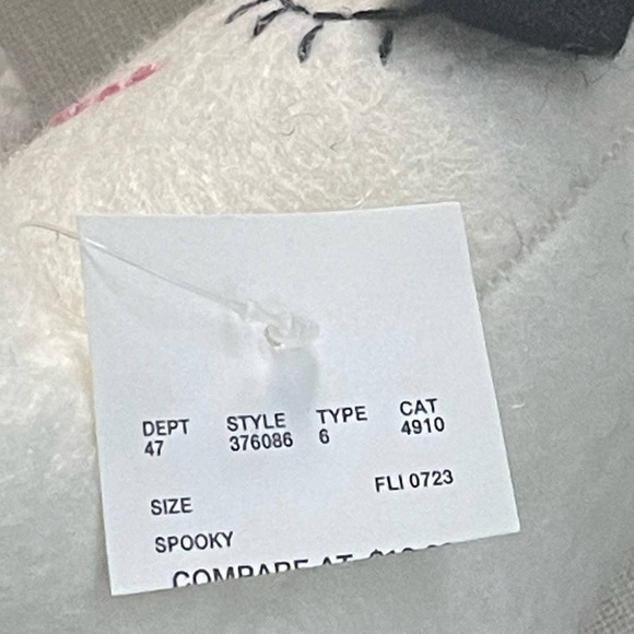 Ghost Girl Pink White Tik Tok Viral Colorway Halloween Figure Home Decor - Picture 4 of 4